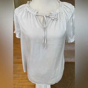 Catherine Malandrino Cream Ruffle Tie-Front Blouse